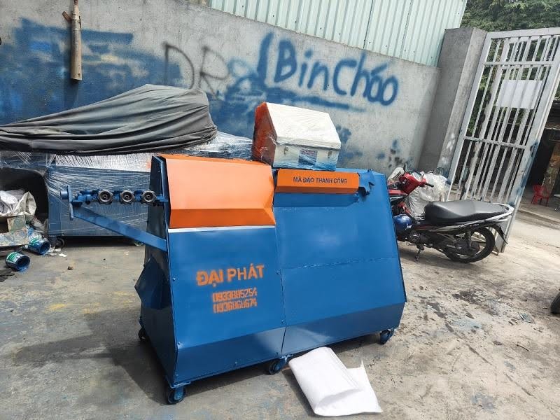 Bán máy bẻ đai sắt phi 25 tại HCM